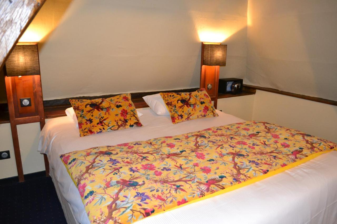 Logis Hotel & Restaurant - Les Hauts De Montreuil Montreuil  Eksteriør billede