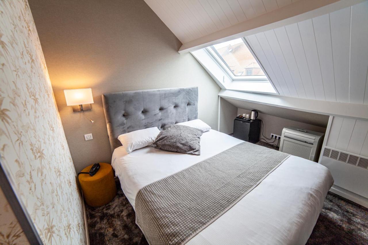Logis Hotel & Restaurant - Les Hauts De Montreuil Montreuil  Eksteriør billede