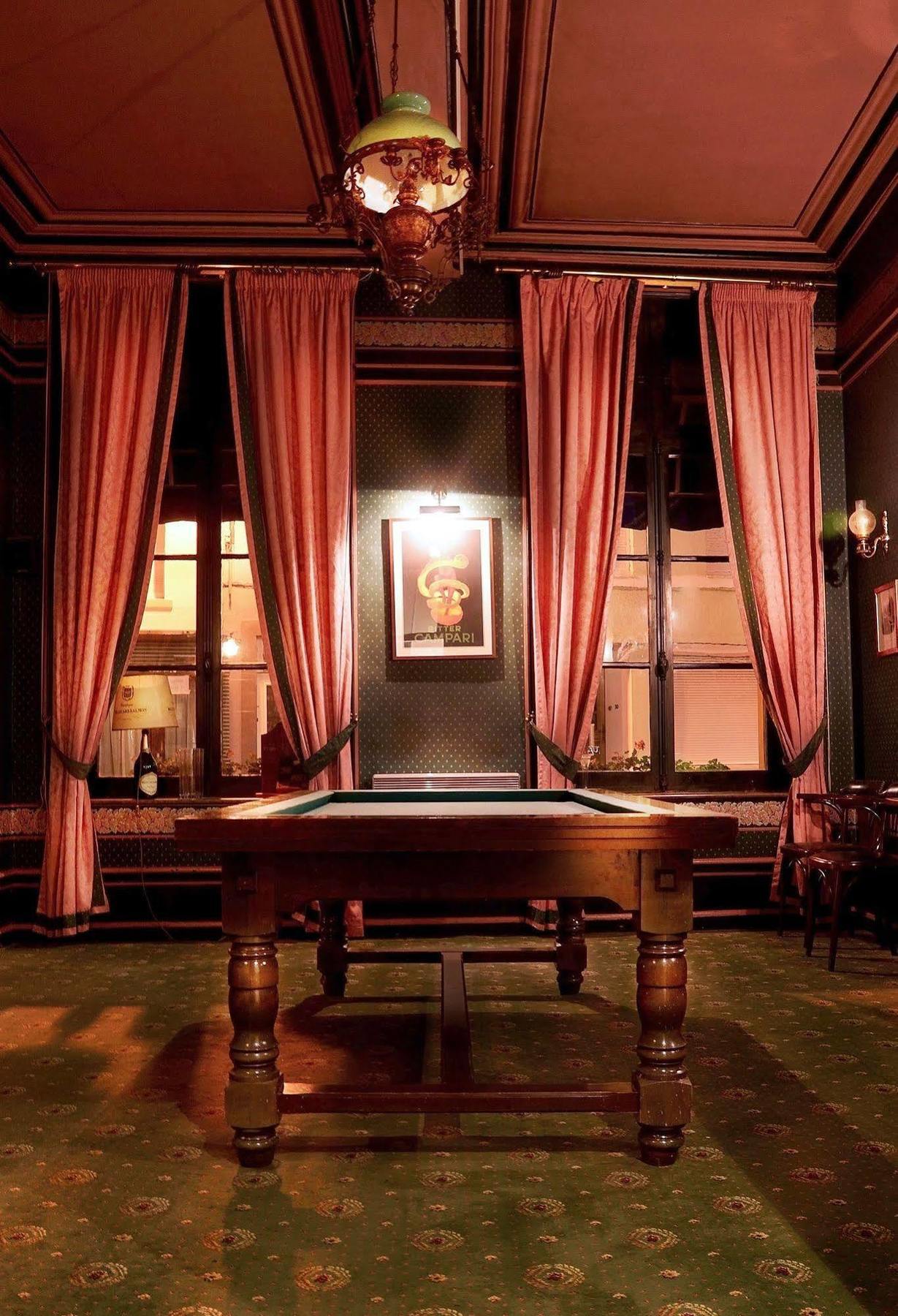 Logis Hotel & Restaurant - Les Hauts De Montreuil Montreuil  Eksteriør billede